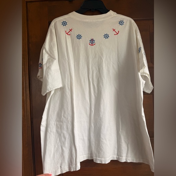 Vintage AOP Nautical Bear Graphic T-Shirt 🧸⚓️ - Picture 6 of 6